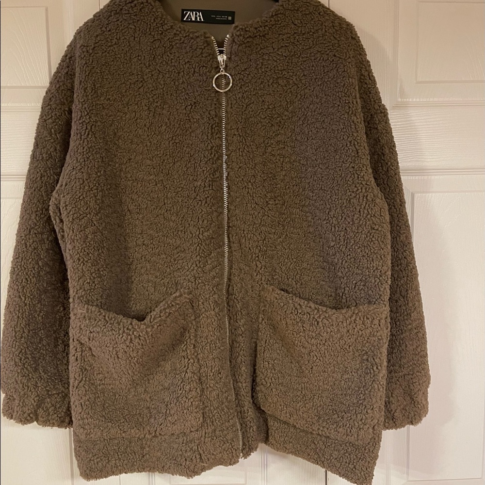 ✨SOLD✨ ZARA_TEDDY BEAR JACKET_BRAND NEW